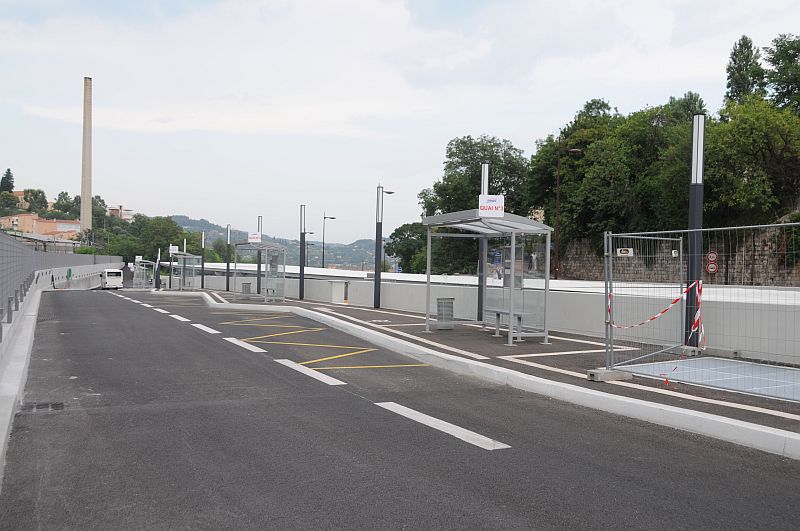 Vue Pôle Intermodal de Grasse en juillet 2012